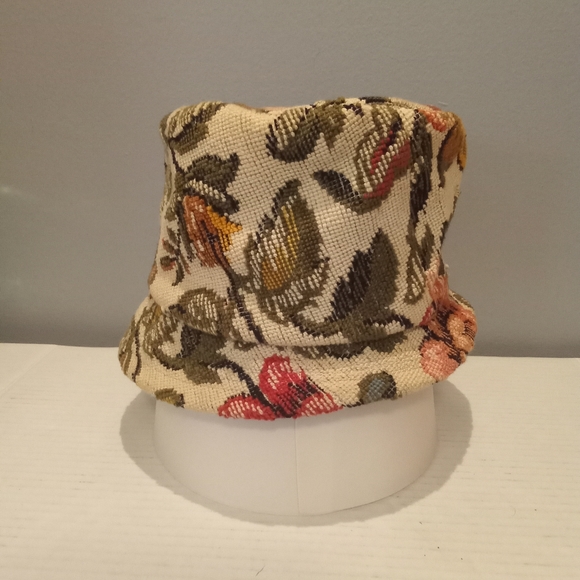 Vintage tapestry bucket hat - Picture 2 of 4